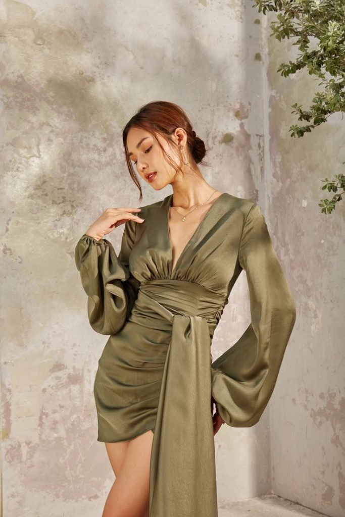 Robes en soie pour l'automne 2023 : 19 idées luxueuses