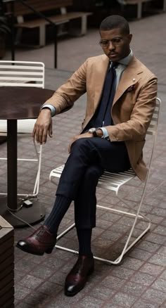82 idées de tenues avec blazer marron en 2024 | Tenues homme, mode masculine, tenues blazer - Tenue veste marron