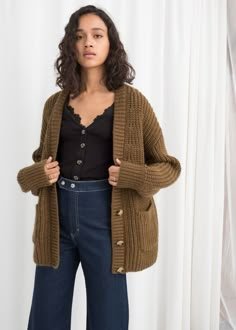 19 idées de tenues avec un cardigan marron | Tenues cardigan, tenue cardigan marron, vêtements 19 idées de tenues avec un cardigan marron | Tenues cardigan, tenue cardigan marron, vêtements - tenue cardigan beige