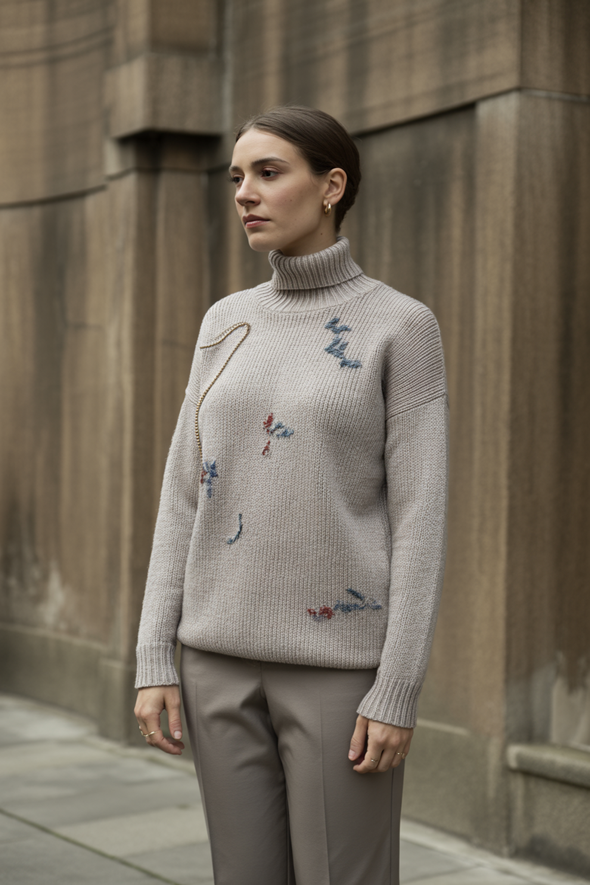 Suéter de Punto de Cuello Alto con Patrones Sutiles