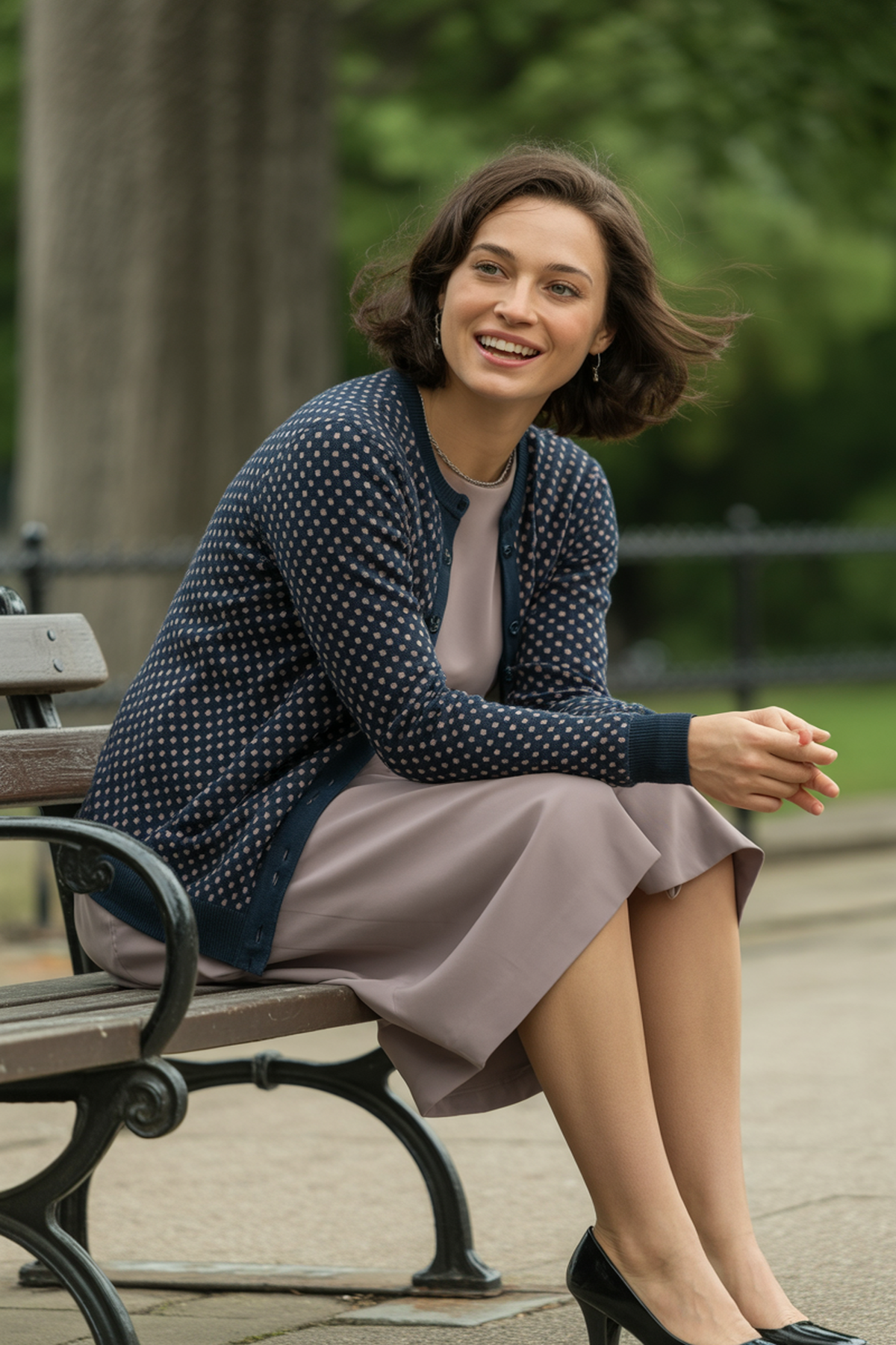 Capas con cárdigans de lunares para una calidez juguetona