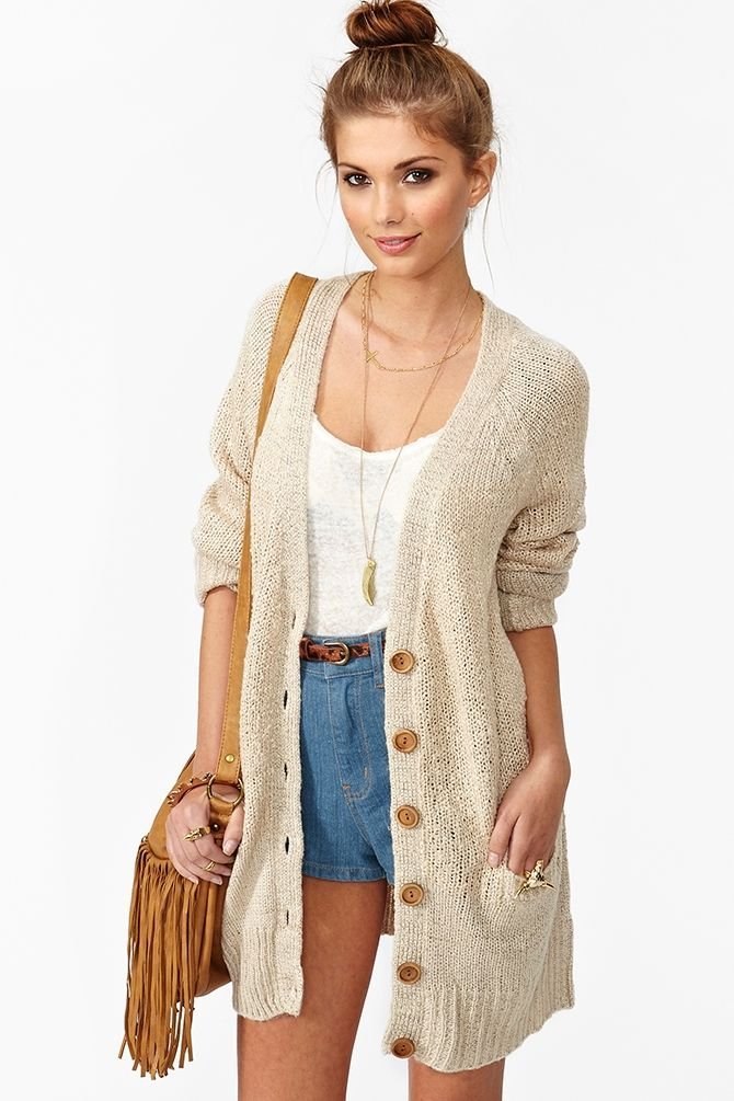 Page d'épingles - tenue cardigan oversize