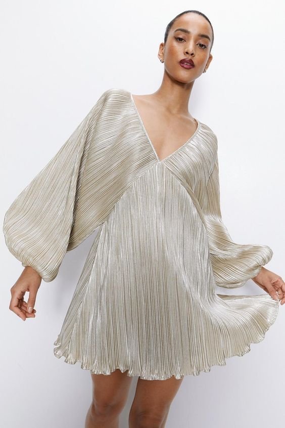 Robes en soie pour l'automne 2023 : 19 idées luxueuses