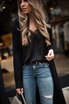 120 meilleures idées de cardigan long noir | cardigan long noir, cardigan noir, tenues - tenue cardigan noir