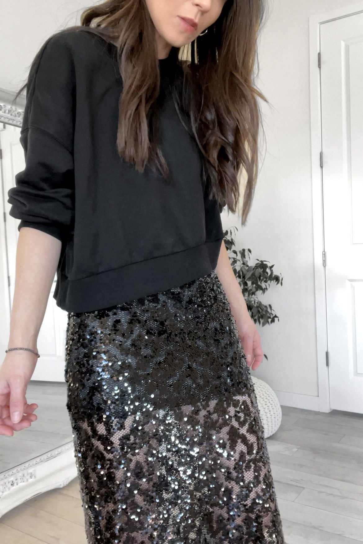 Jupe à paillettes noires - tenue jupe à paillettes noires