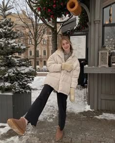 220 idées de doudounes | Mode hiver, tenues d'hiver, mode - doudoune noire