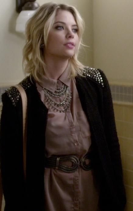 Page d'épingles - tenue cardigan noir