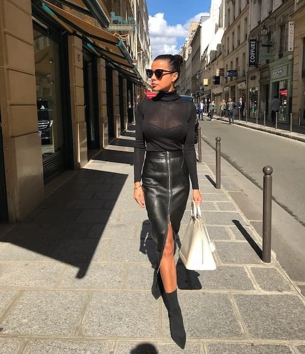 92 idées de tenues incroyables avec une jupe crayon en cuir à porter en 2023 92 idées de tenues incroyables avec une jupe crayon en cuir à porter en 2023 - tenue jupe midi en cuir