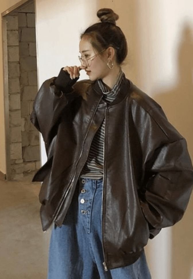 5 façons géniales de porter une veste en cuir et d'avoir toujours l'air super stylé cet automne - tenue veste en cuir noir femme