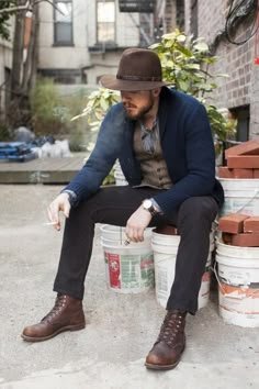 13 idées de cardigans bleu marine | Tenues homme, style décontracté, mode homme - Tenue cardigan bleu marine