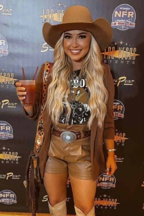 Tenues de cow-girl modernes