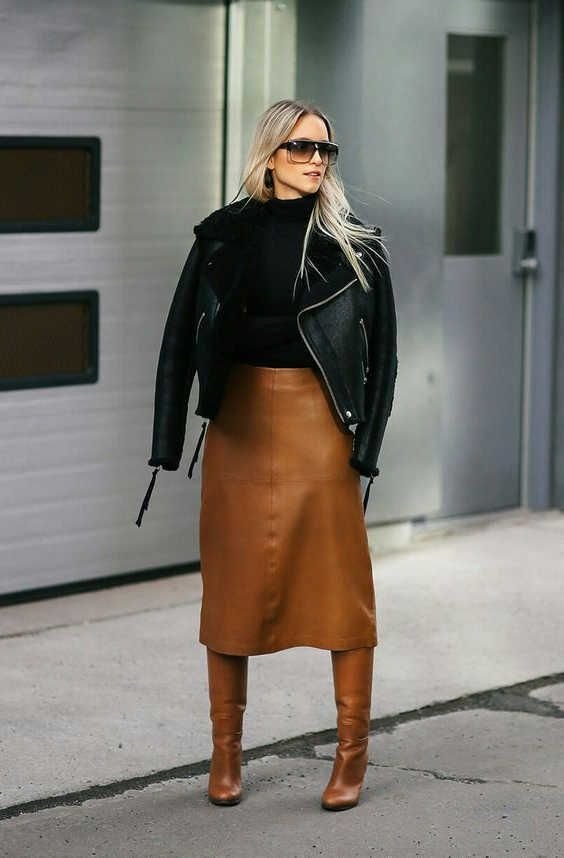 Chaussures à porter avec une jupe en cuir : 37 idées de tenues pour 2023 | ShoesOutfitIdeas.com Chaussures à porter avec une jupe en cuir : 37 idées de tenues pour 2023 | ShoesOutfitIdeas.com - Jupe midi en cuir