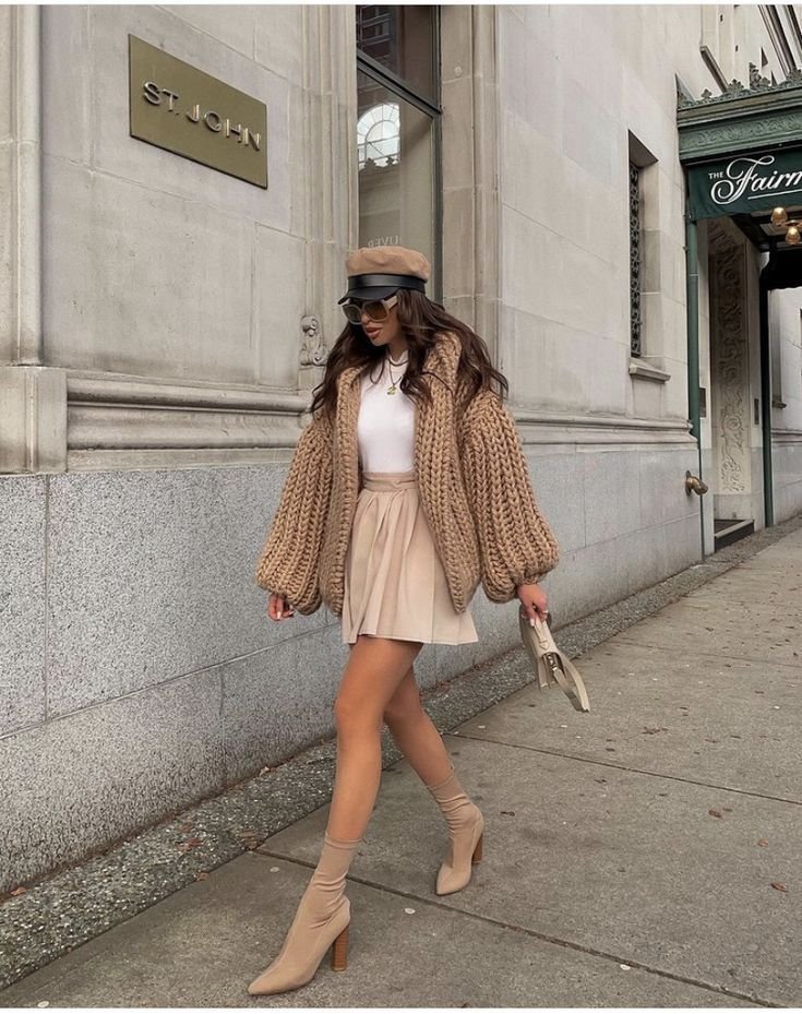 Épinglé par Camila da sur Tenues hiver/automne | Tenues mode, Tenues stylées, Tenue de maternité stylée Épinglé par Camila da sur Tenues hiver/automne | Tenues mode, Tenues stylées, Tenue de maternité stylée - Jupe d'hiver