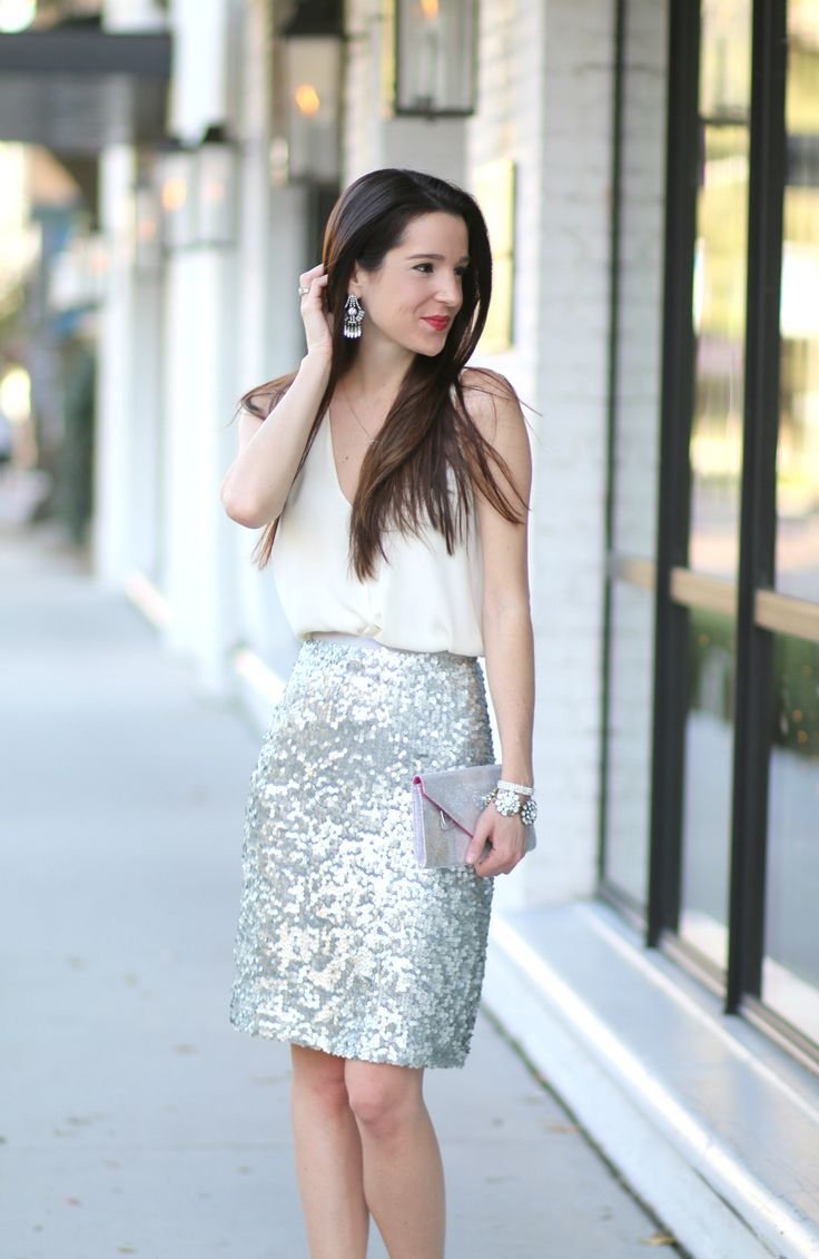 Jupe crayon à paillettes pour le réveillon du Nouvel An - Journal d'une débutante - Tenue jupe à paillettes