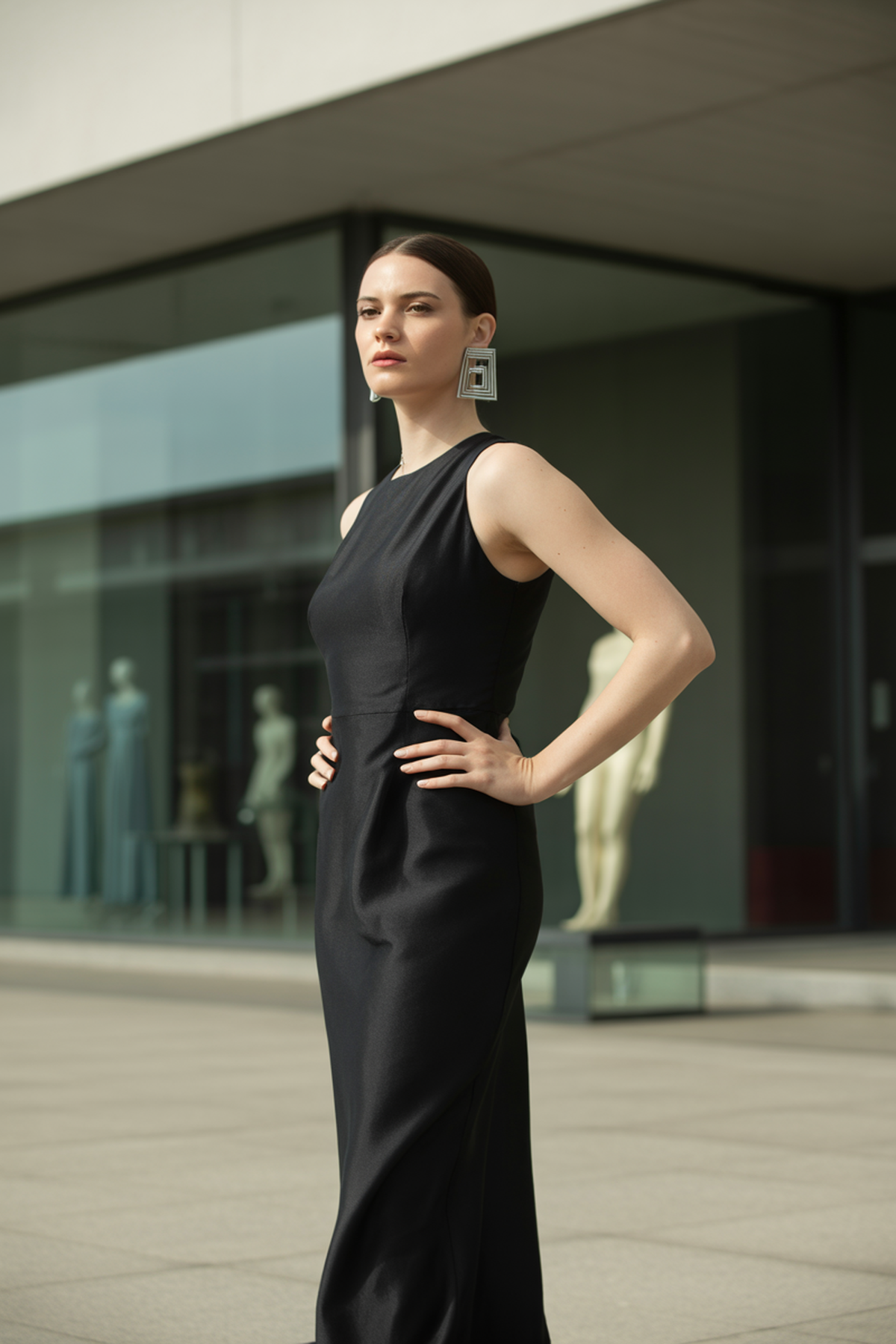 Sleek Column Dress for Minimalist Chic
