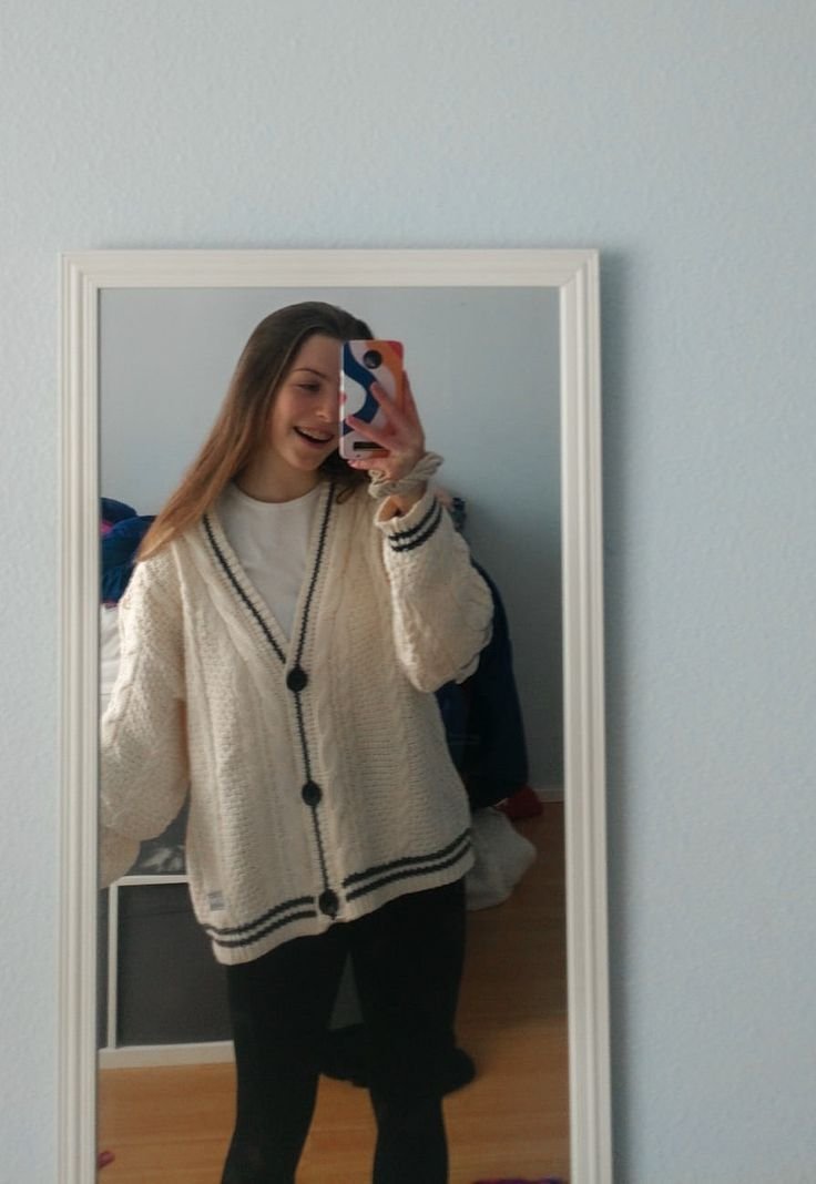 le cardigan Taylor Swift - tenue cardigan Taylor Swift