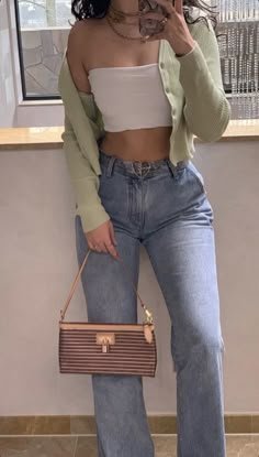 Conjunto cardigan cropped Conjunto cardigan cropped - conjunto cardigan cropped