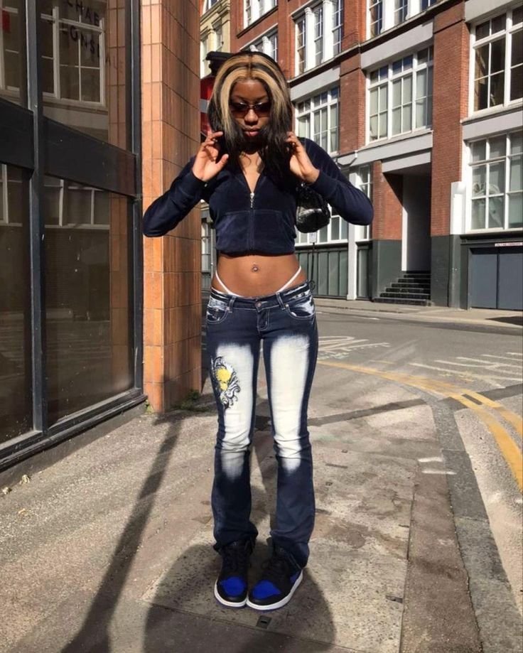 Página de pins - looks streetwear dos anos 2000