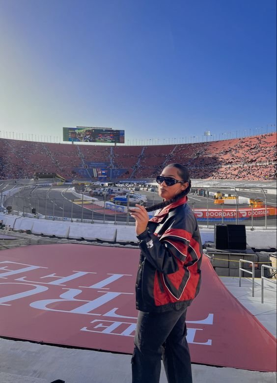 Traje vintage inspirado en NASCAR