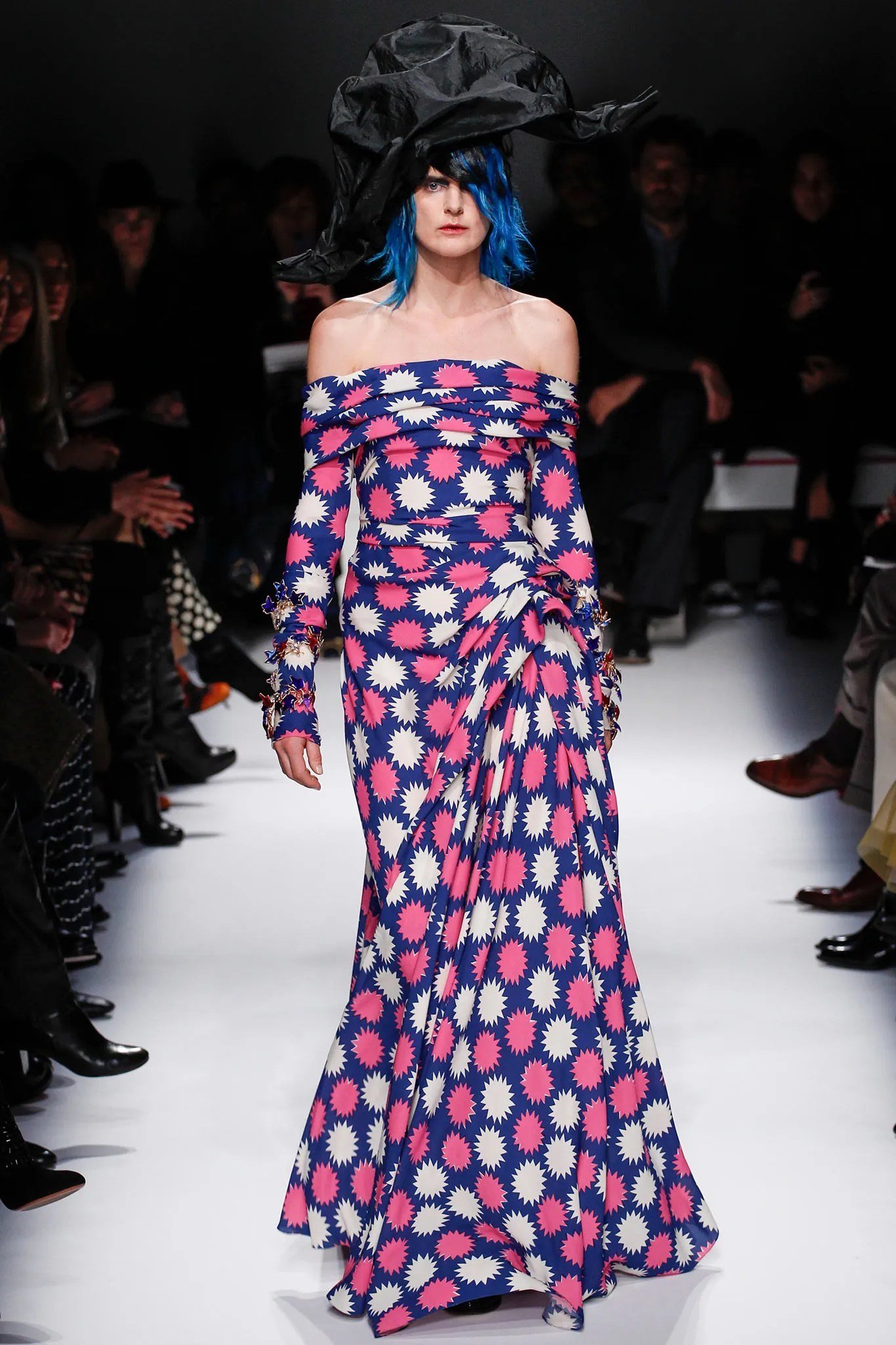 Patrones Schiaparelli, Parte 1 – PatternVault Patrones Schiaparelli, Parte 1 – PatternVault - Suéter con lazo