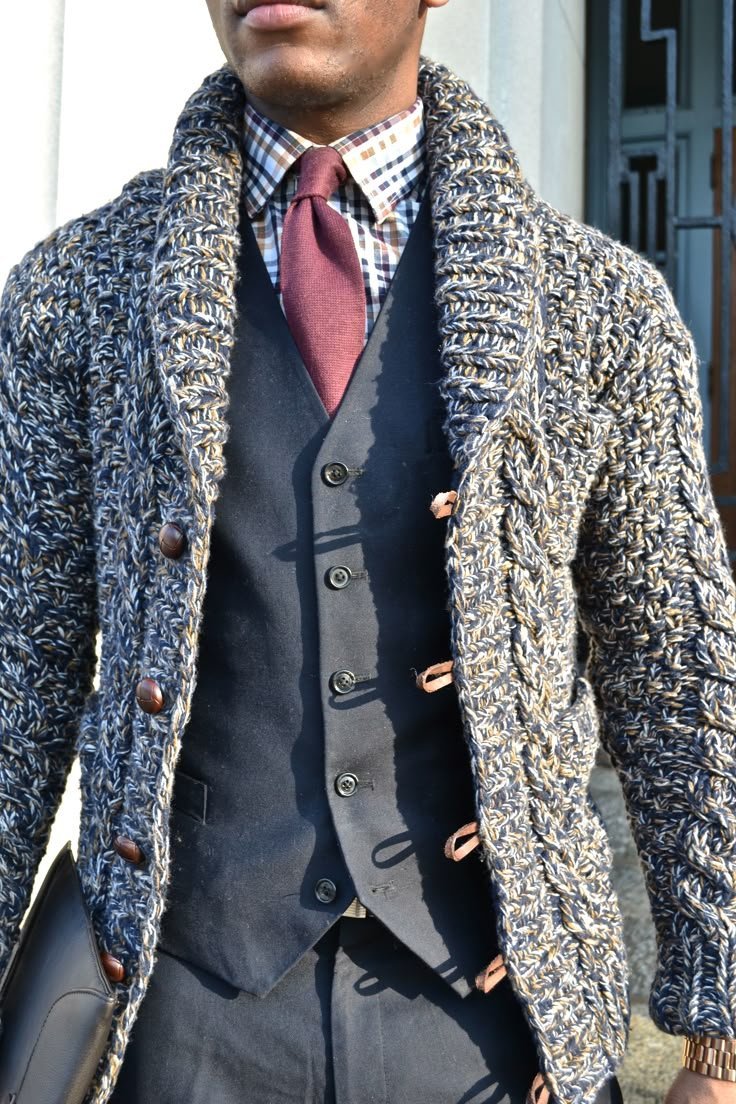 Estilo masculino - Pesquisa Google | Homens estilosos, Trajes masculinos, Moda masculina Estilo masculino - Pesquisa Google | Homens estilosos, Trajes masculinos, Moda masculina - Conjunto de cardigã azul marinho
