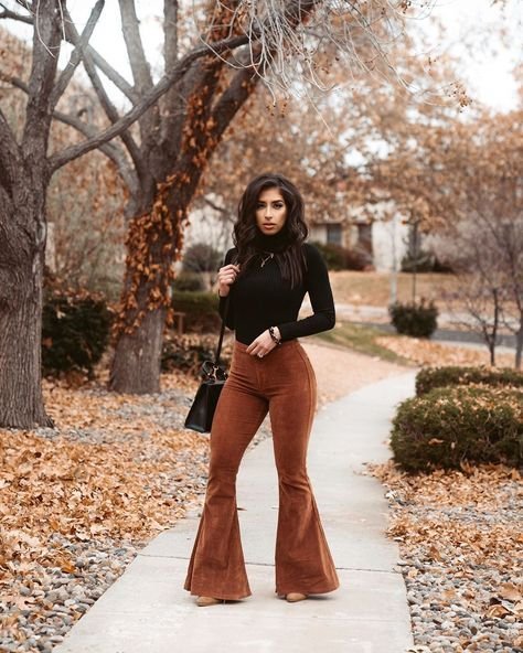 Leggings Marrons Alargadas Leggings flare marrom - conjunto de leggings flare marrom