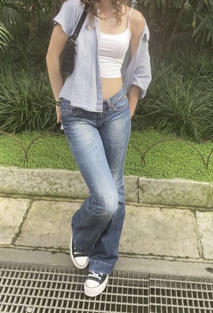 Roupas de rua dos anos 2000